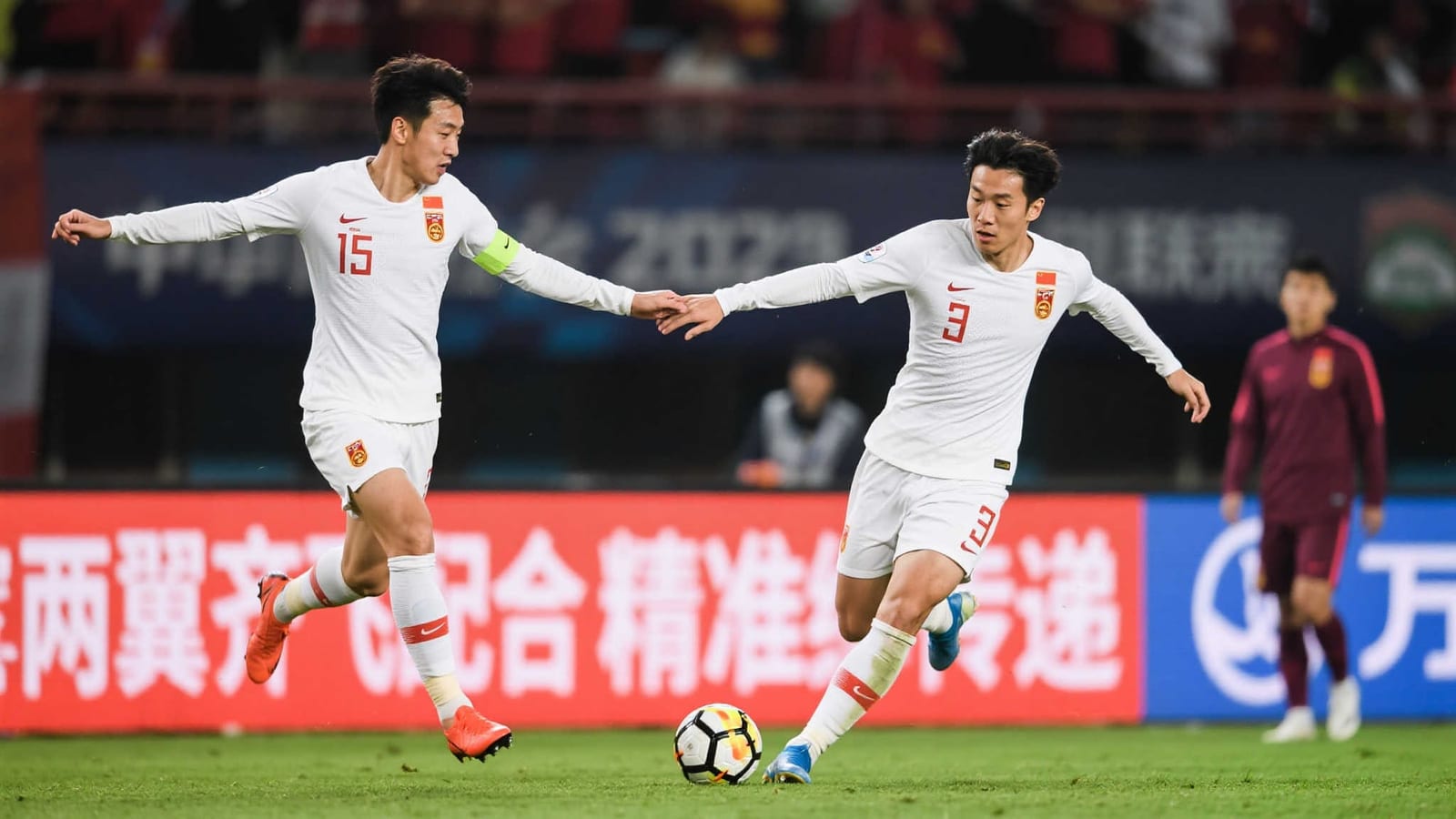 五大联赛赛程手机端比赛列表与比分界面预览